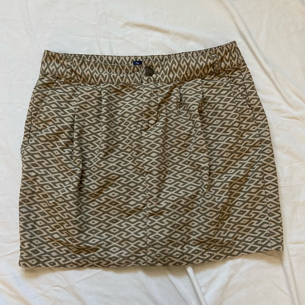Gap Skirt Green and Beige Geometrical Design Size 10
